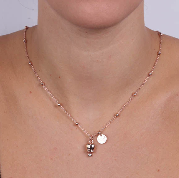 COLLANA CON PERLINE E CAMPANELLA BASE ARGENTO DORATA E ROSE' CON CRISTALLO AMO CAPRI